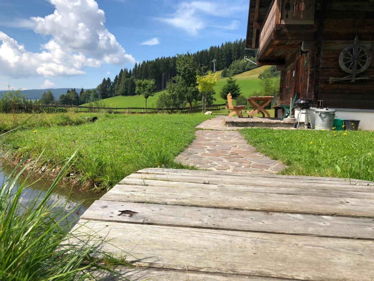 Villa Waldheimathuette Sankt Kathrein am Hauenstein Esterno foto